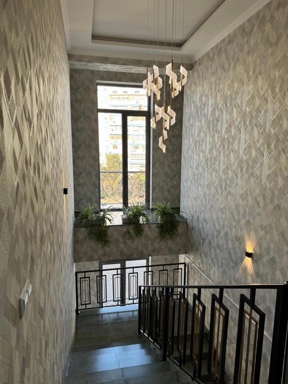 Resident Hotel Tashkent Ngoại thất bức ảnh