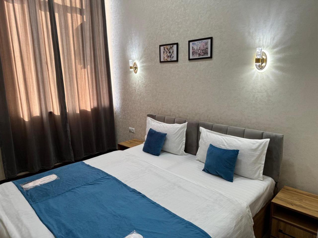 Resident Hotel Tashkent Ngoại thất bức ảnh