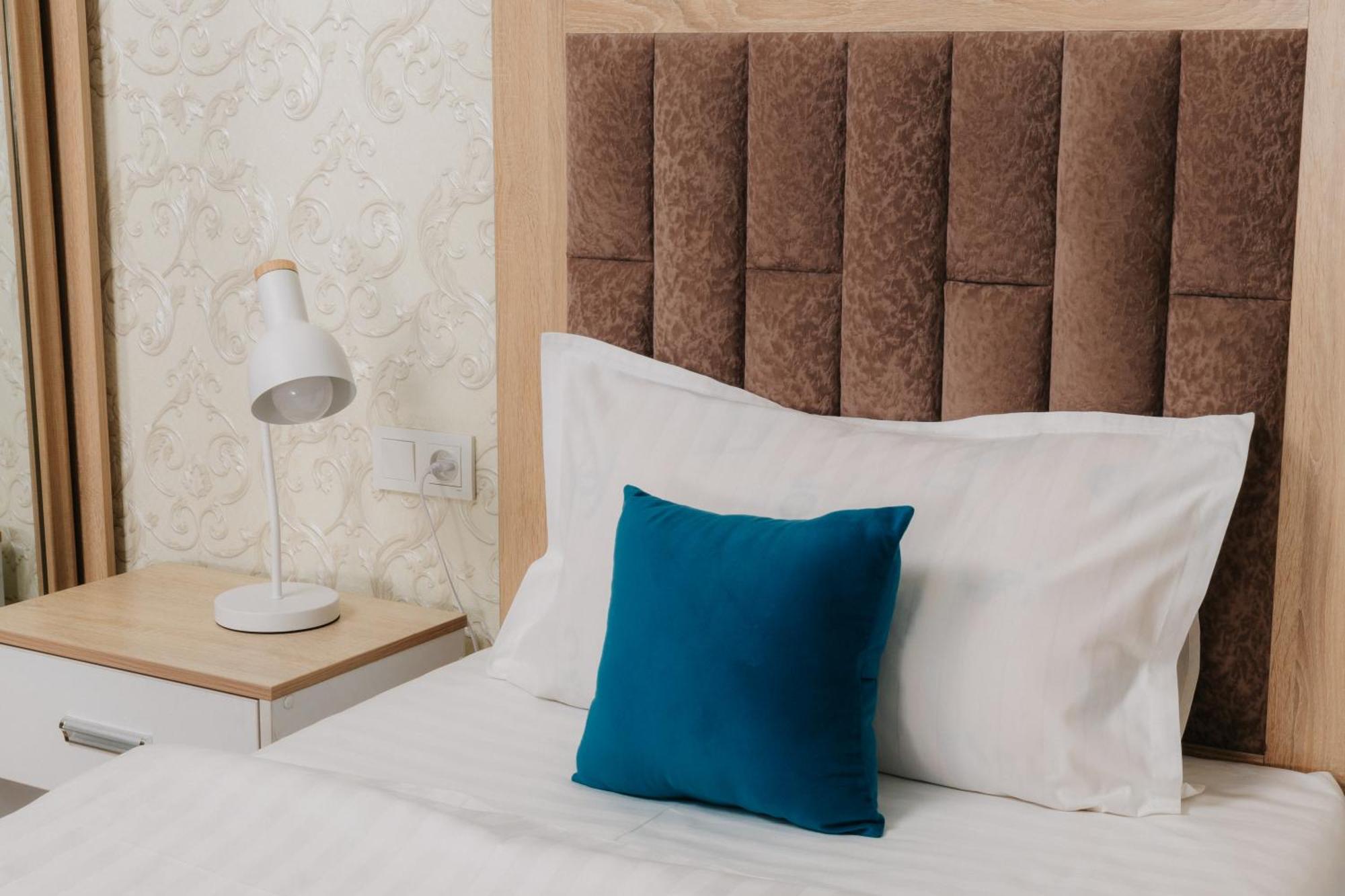 Resident Hotel Tashkent Ngoại thất bức ảnh